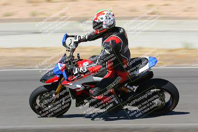 media/Sep-24-2022-TrackXperience (Sat) [[08127a19bf]]/Intermediate Group/session 2 turn 5/